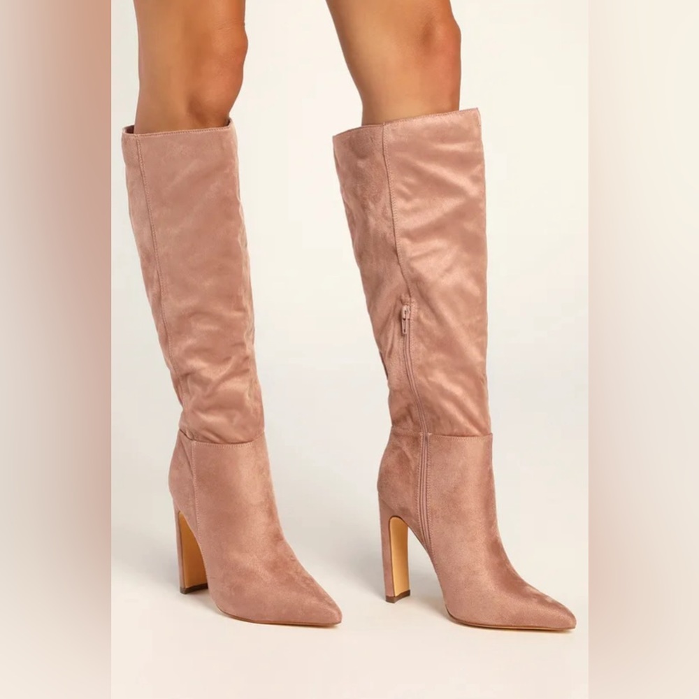 BRAND NEW KNEE HIGH BOOTS - Suede